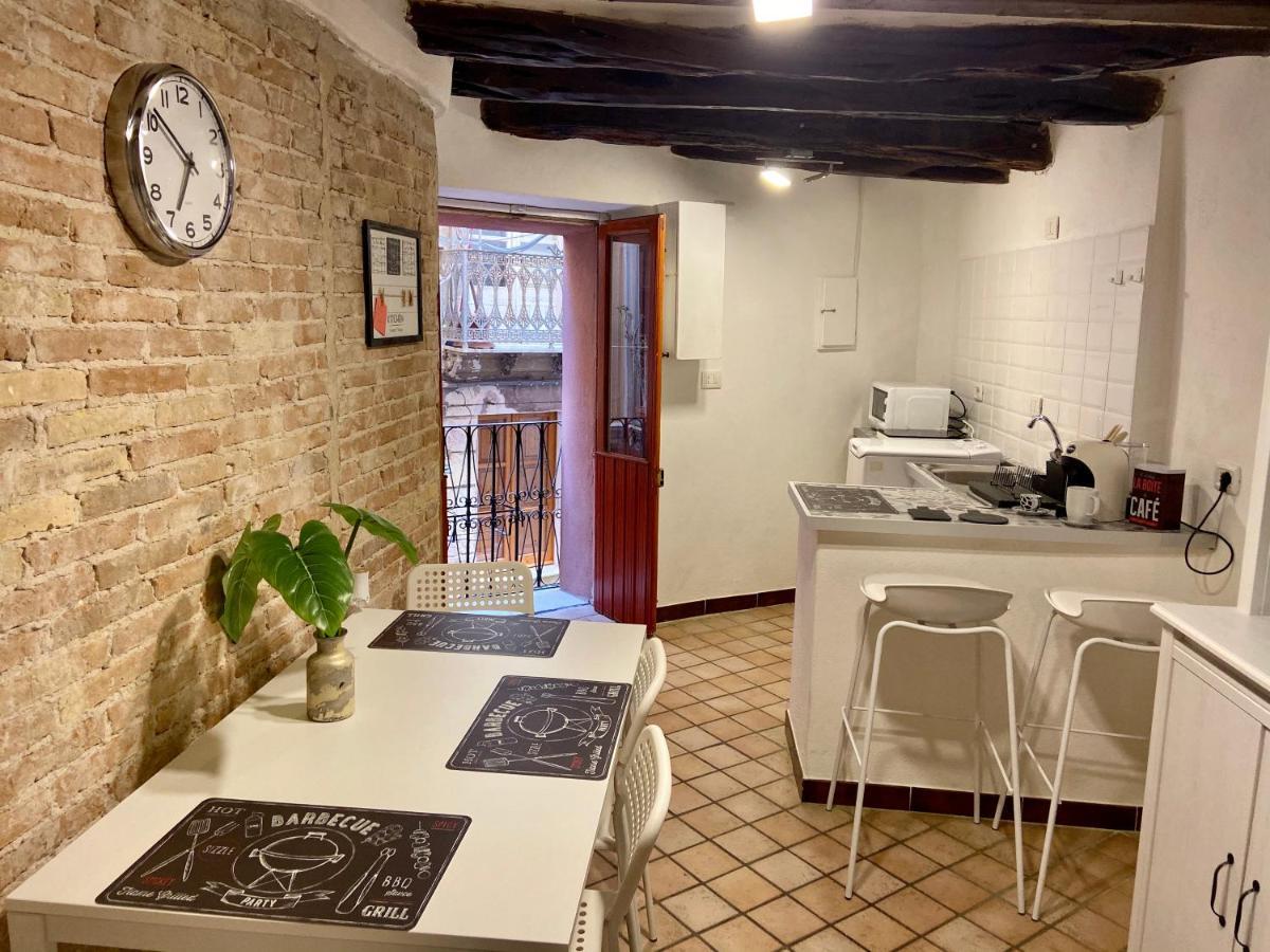 La Casetta In Castello Cagliari Centro ภายนอก รูปภาพ